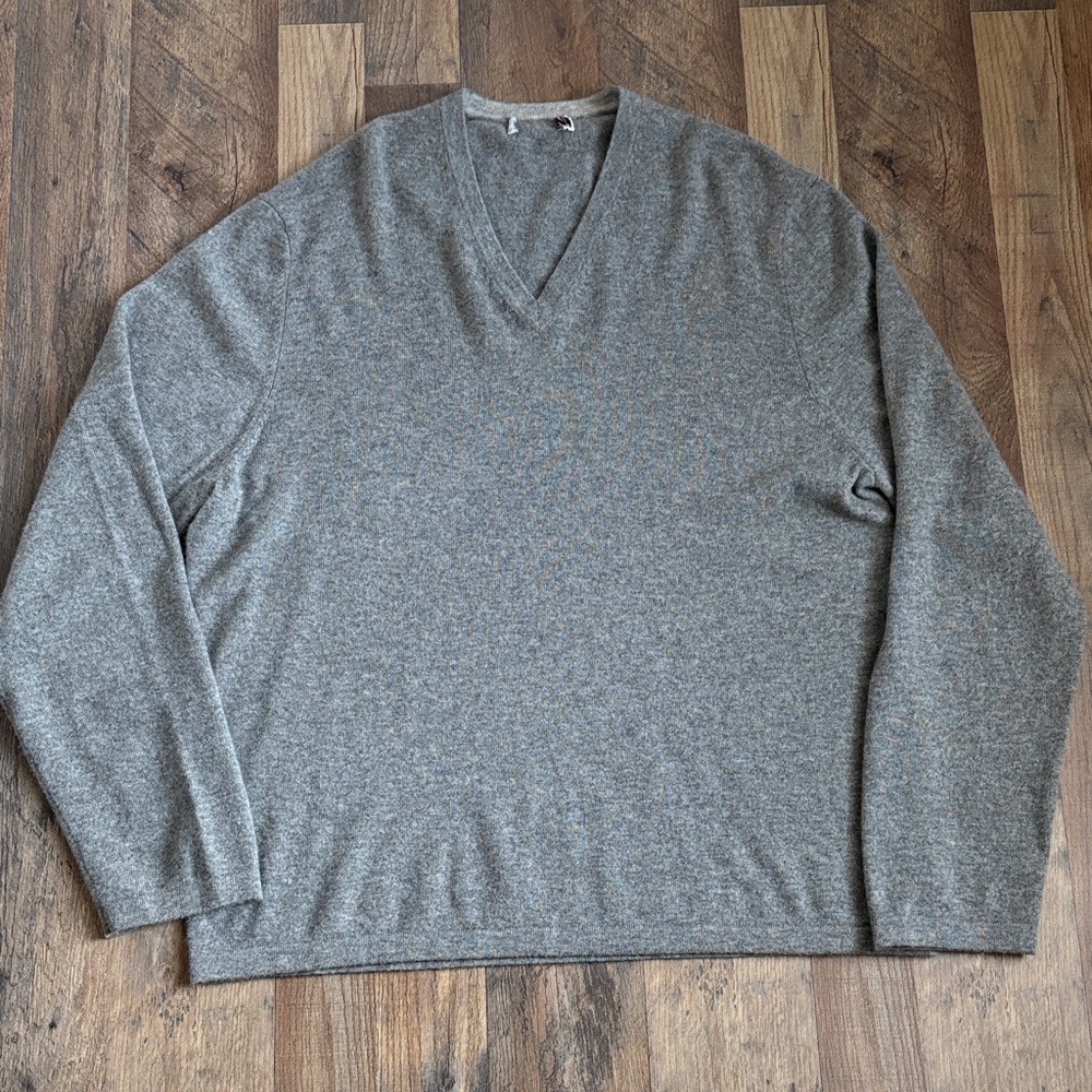 Michael‎ Kors 100% Cashmere Sweater V-Neck Gray Heather RN 111818
